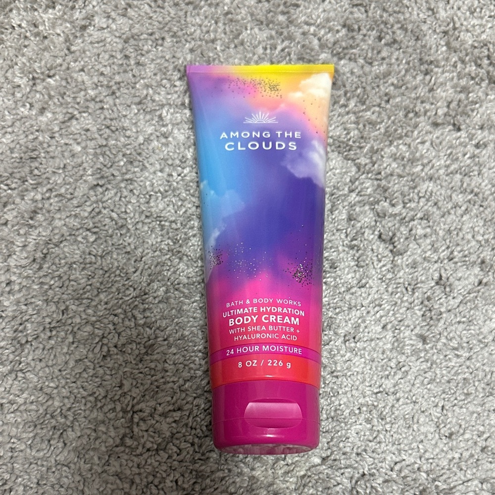 Bath & Body Works Among the Clouds Body Cream 8 oz